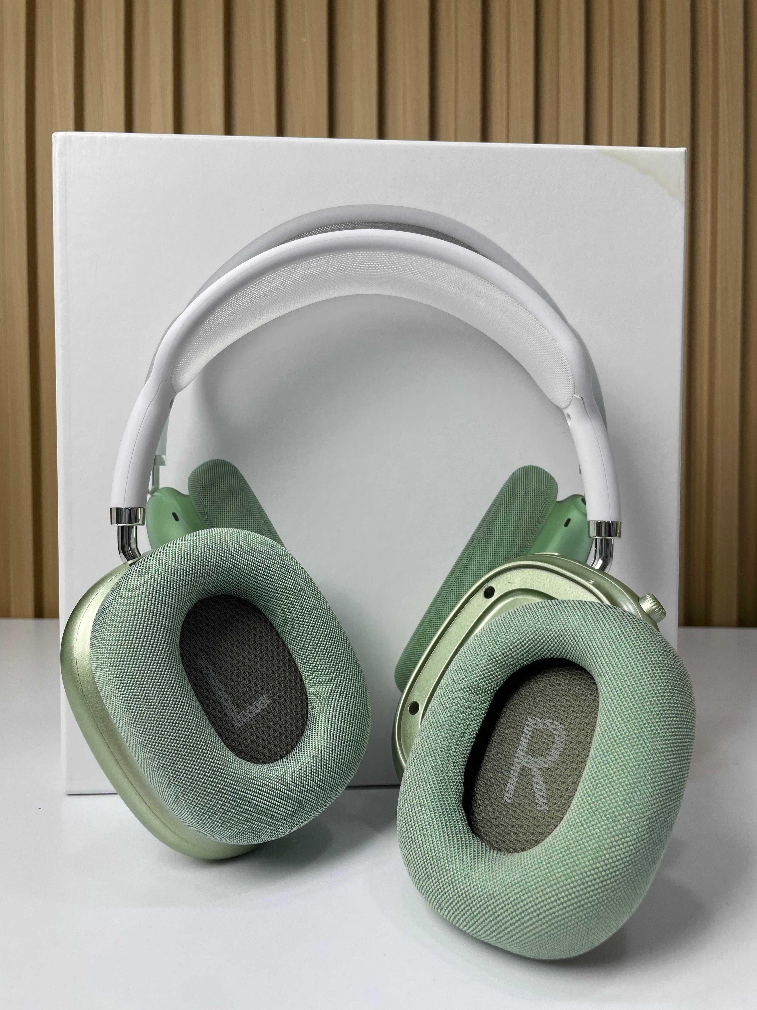 AirPods Max Imantadas